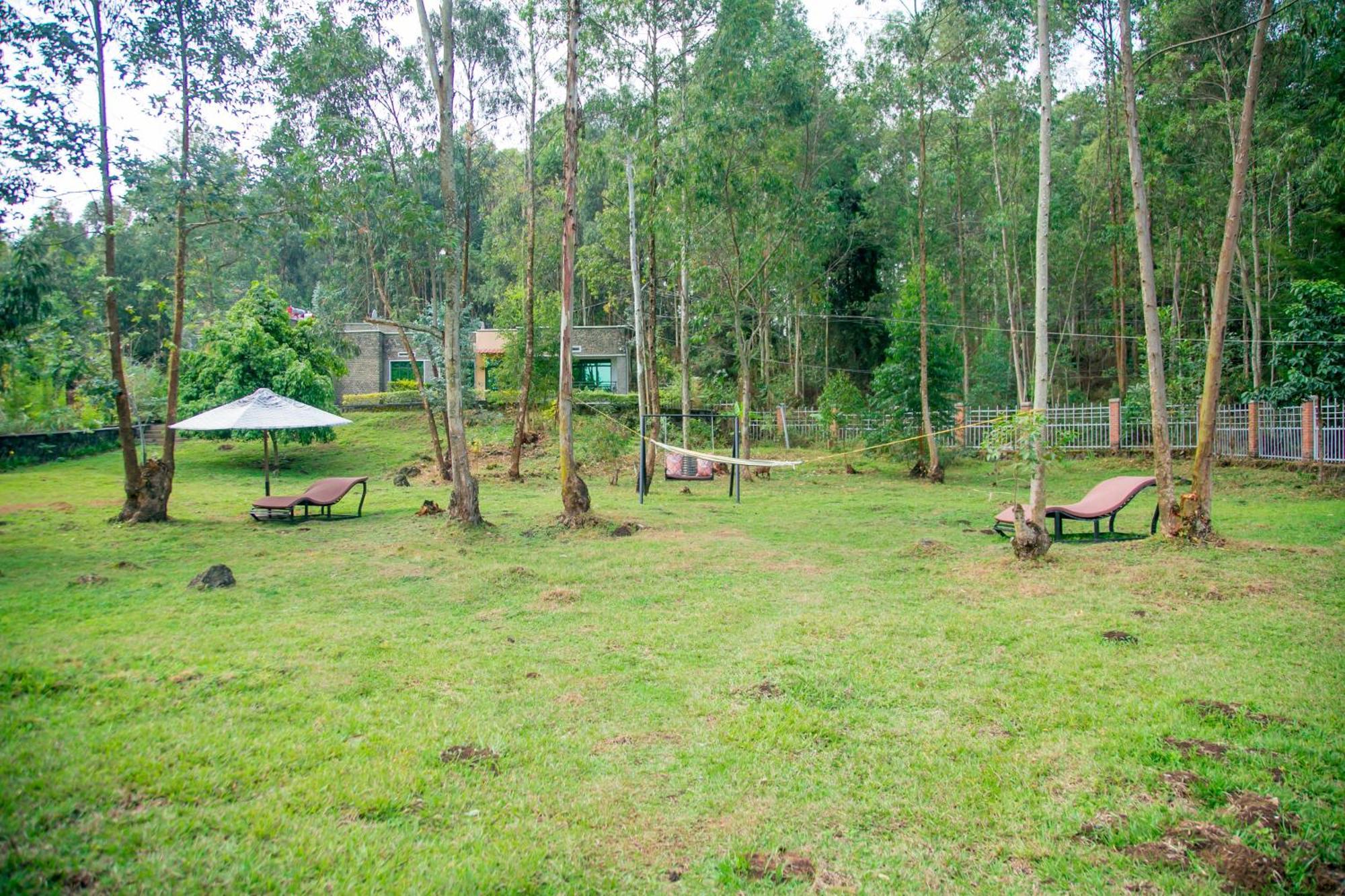 Karisimbi Cave Resort Ruhengeri Exterior foto